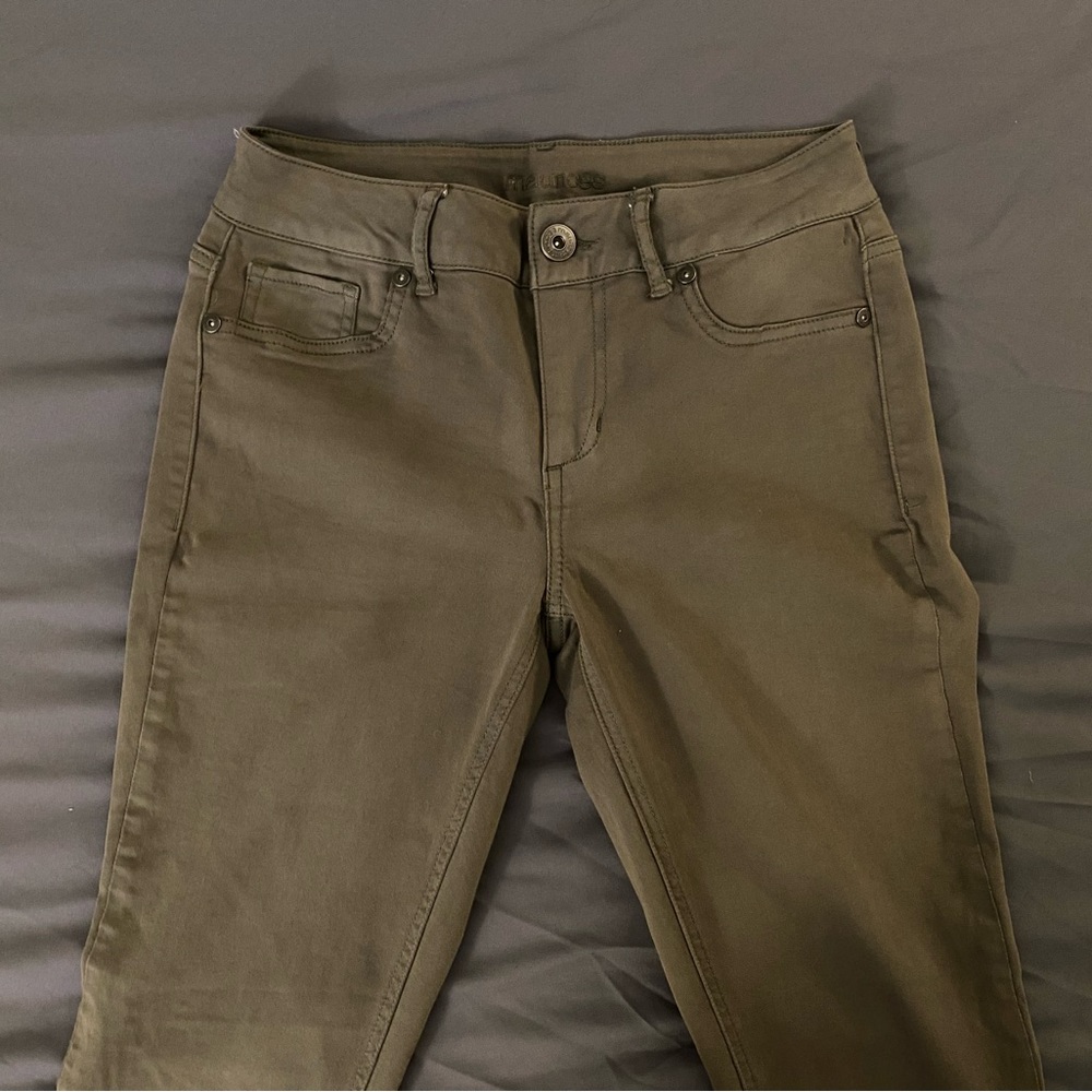 Maurices Army Green Skinny Jeggings Size S Long